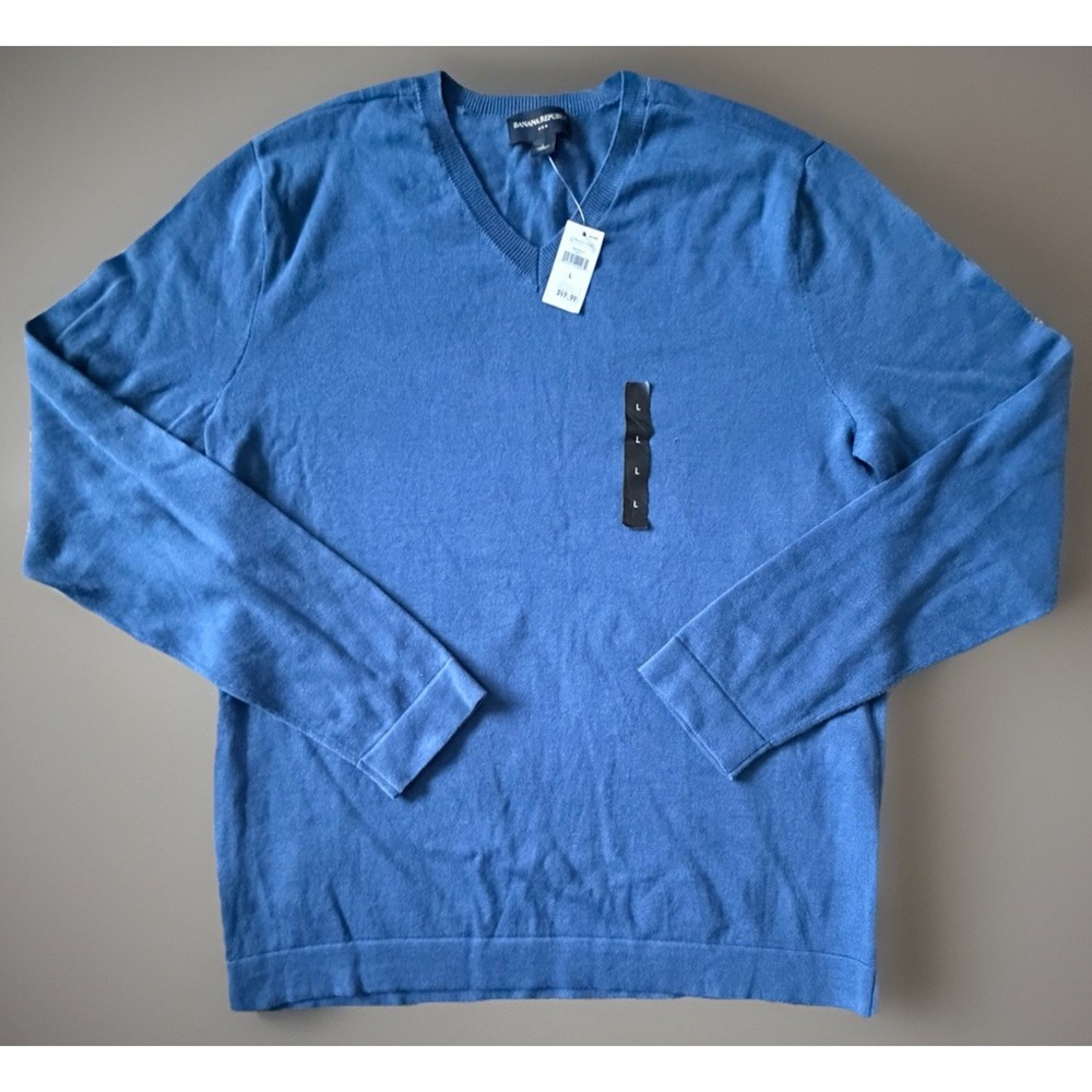 New Banana Republic Long Sleeve V Neck Sweater NWT Cotton Blue Large JBHS